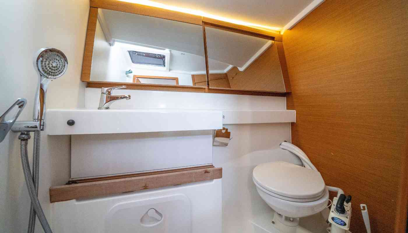 J. Sun Odyssey 440 - ANDA