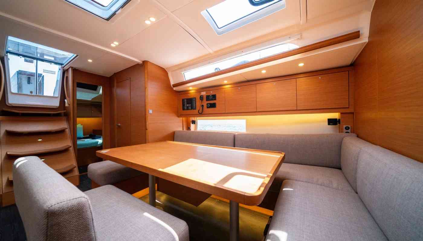 GUSTO 7 - Dufour 470